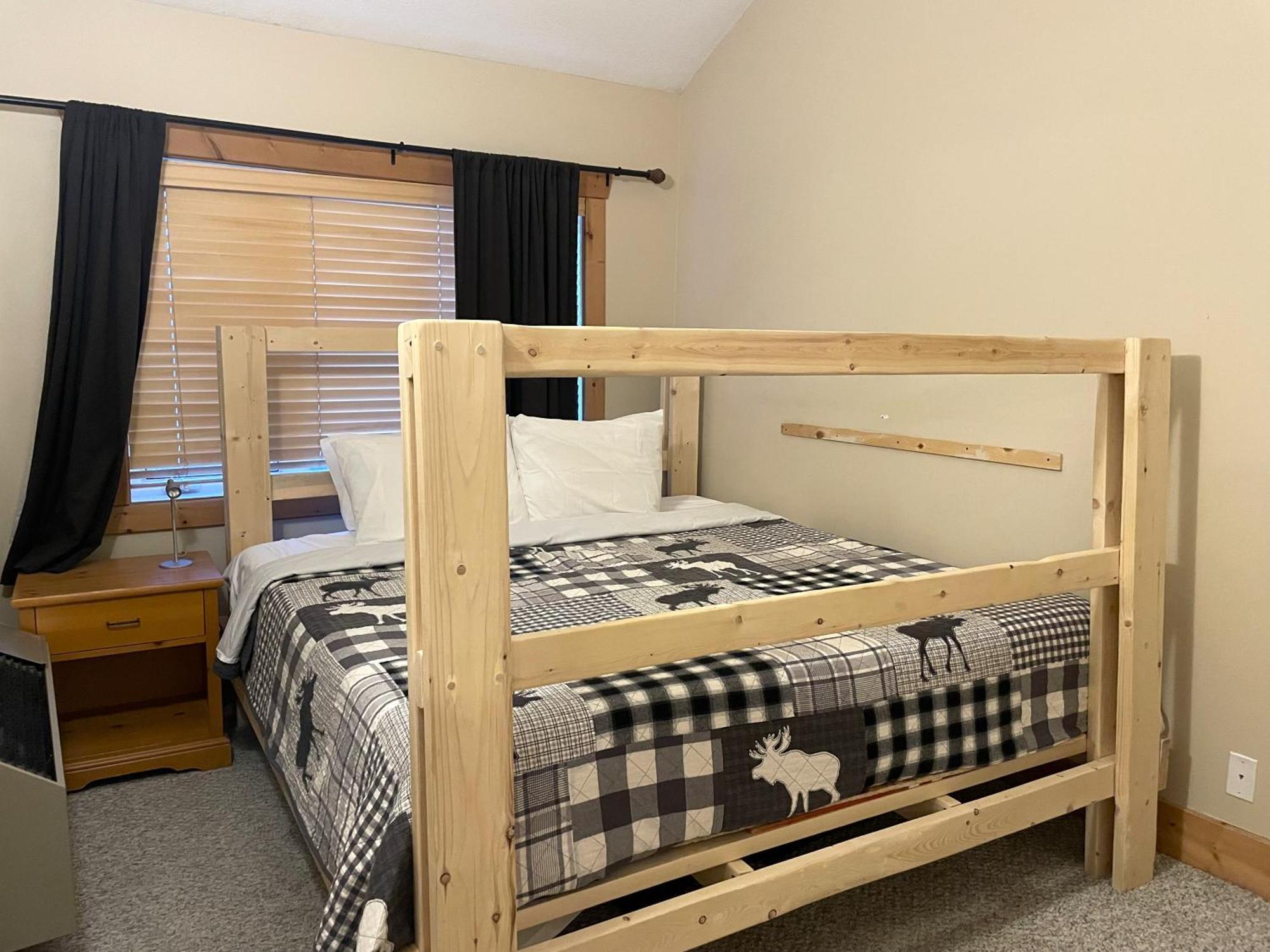 פרני Cornerstone Lodge By Park Vacation Management מראה חיצוני תמונה