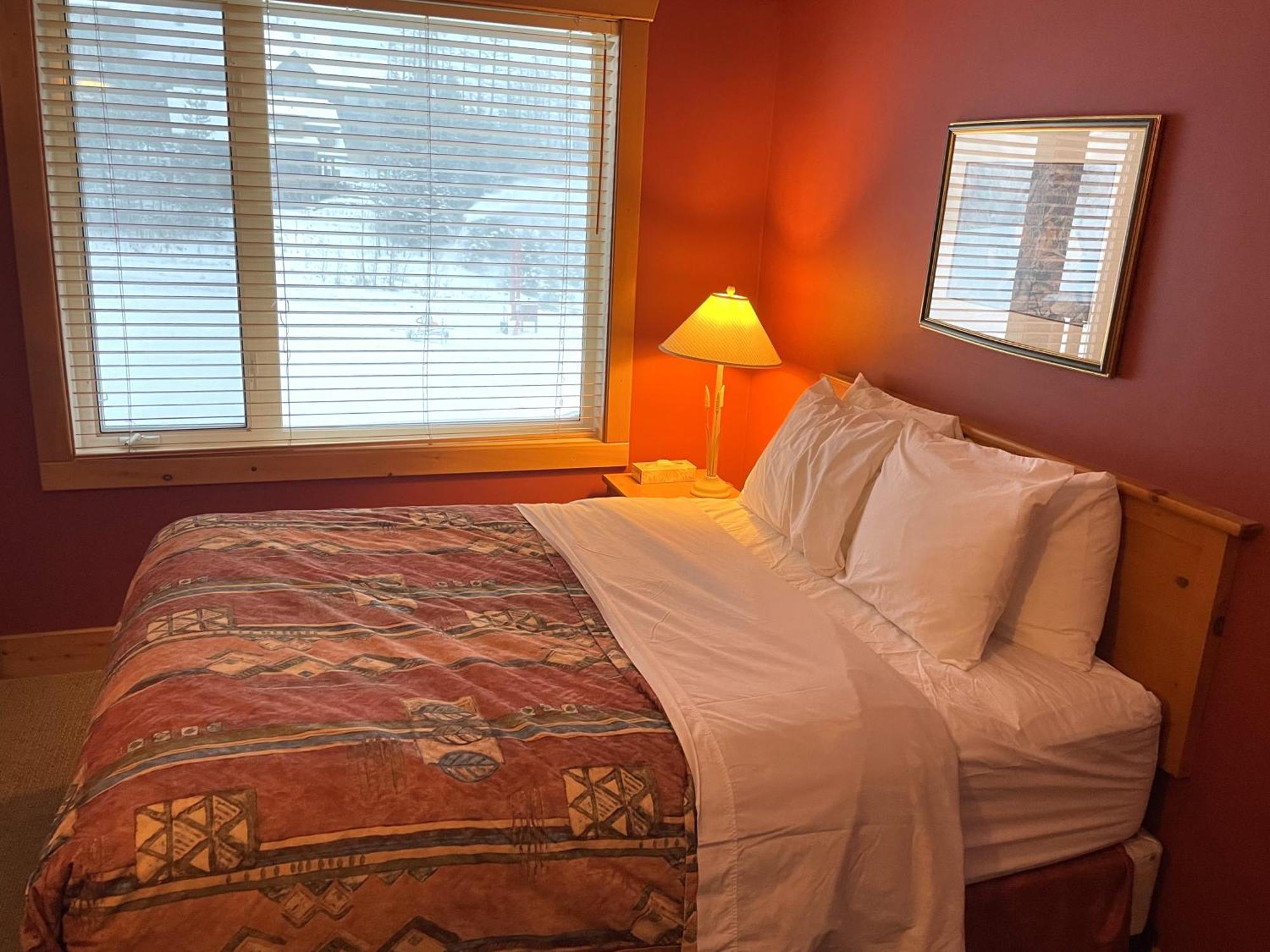 פרני Cornerstone Lodge By Park Vacation Management מראה חיצוני תמונה