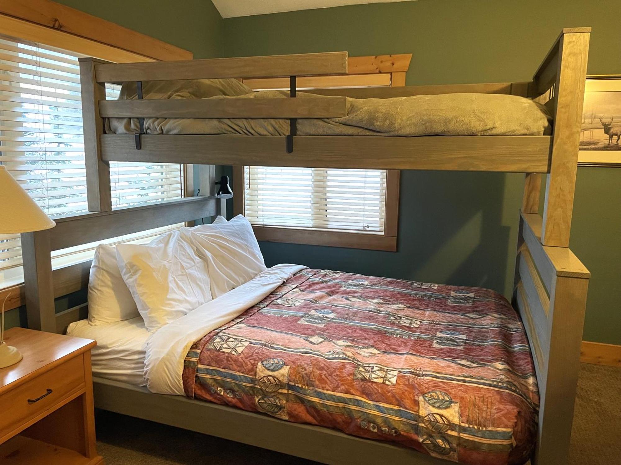 פרני Cornerstone Lodge By Park Vacation Management מראה חיצוני תמונה